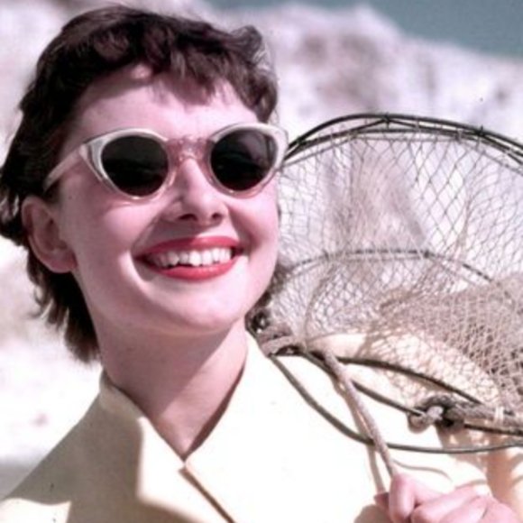 GIVENCHY Signature Audrey Hepburn Lavender Ecru Stunning